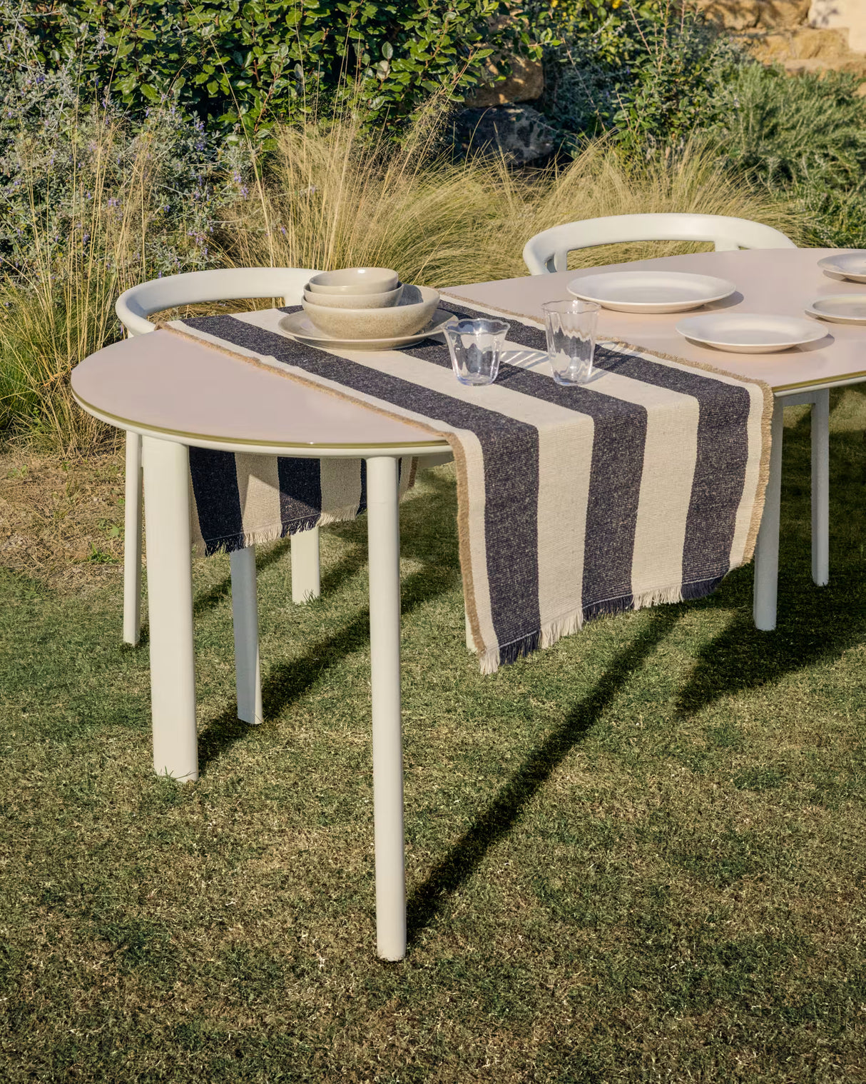 Erice - Mesa Ovalada